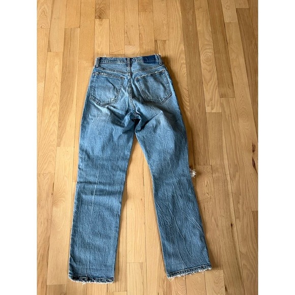 Abercrombie & Fitch 90s Straight Ultra High Rise Jeans - Picture 5 of 5